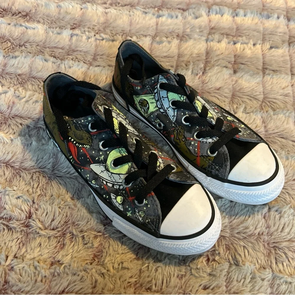 Converse out of space Dinosaur Sneakers size 1